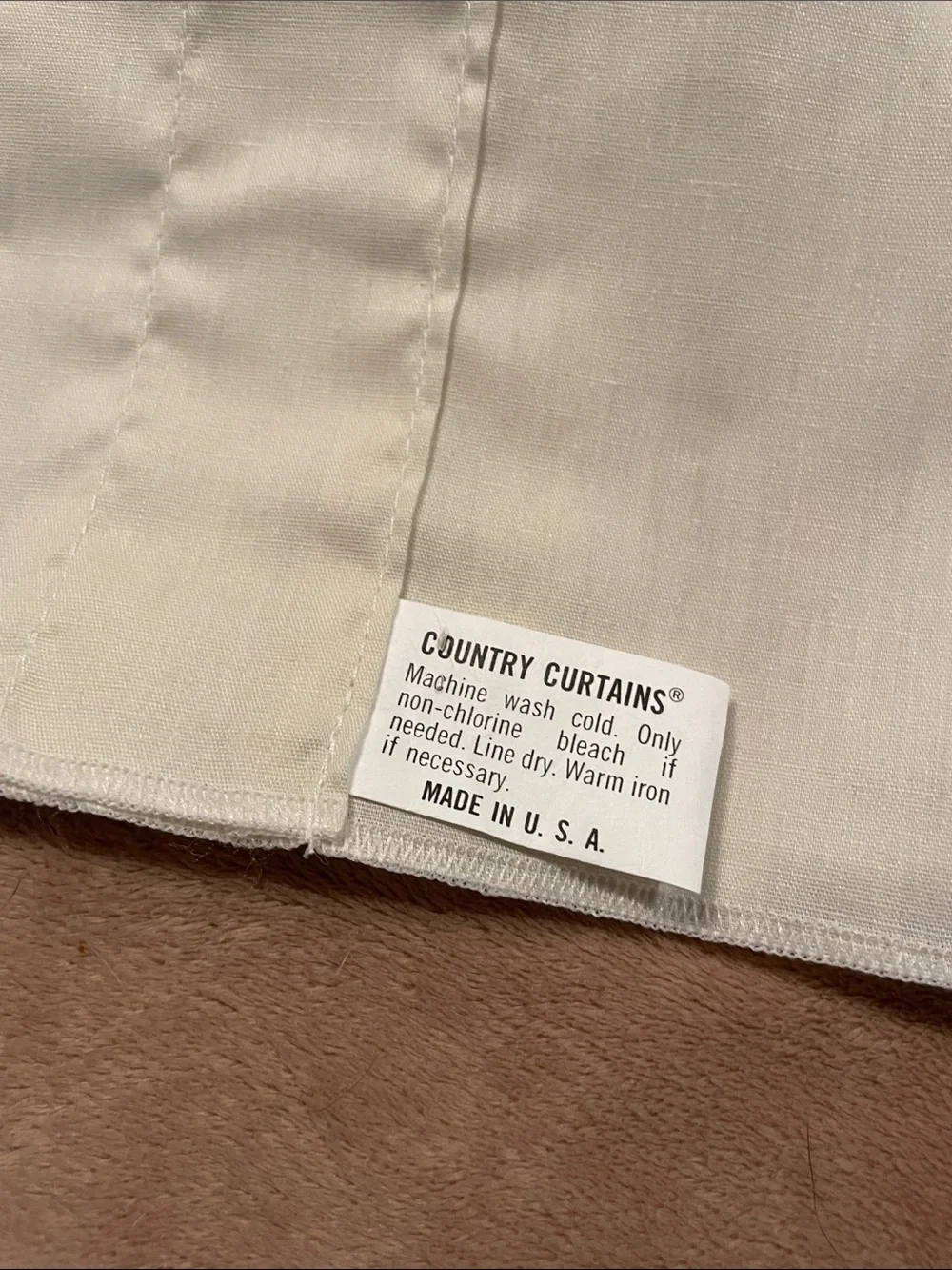 Country Curtains at the Red Lion Inn - 3 pieces